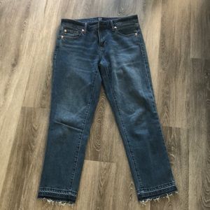 Gap girlfriend fit size 27